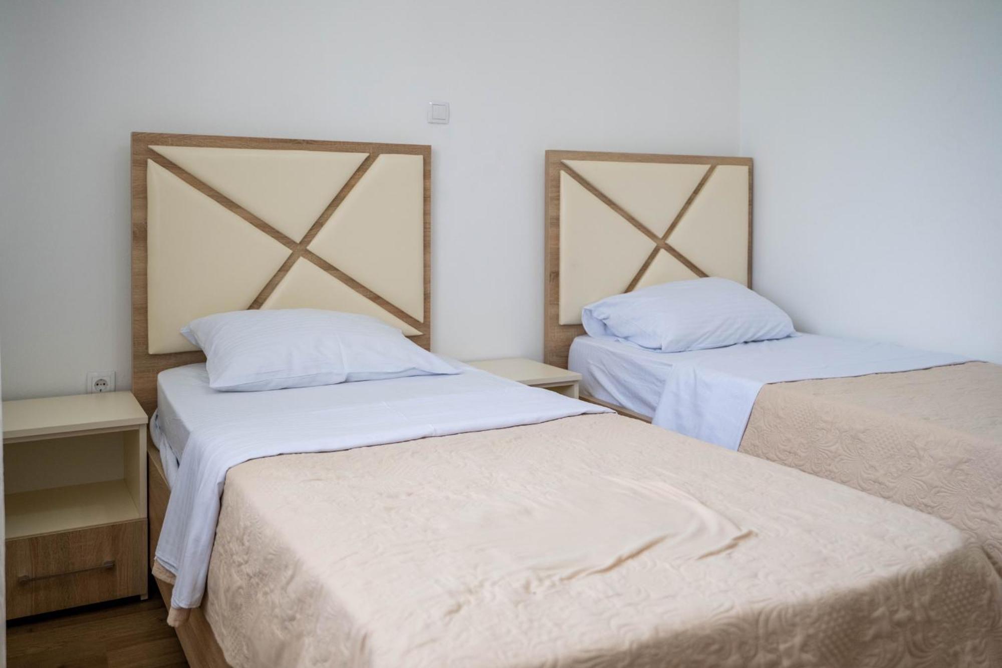 Apartments Rudaj Ulcinj Esterno foto