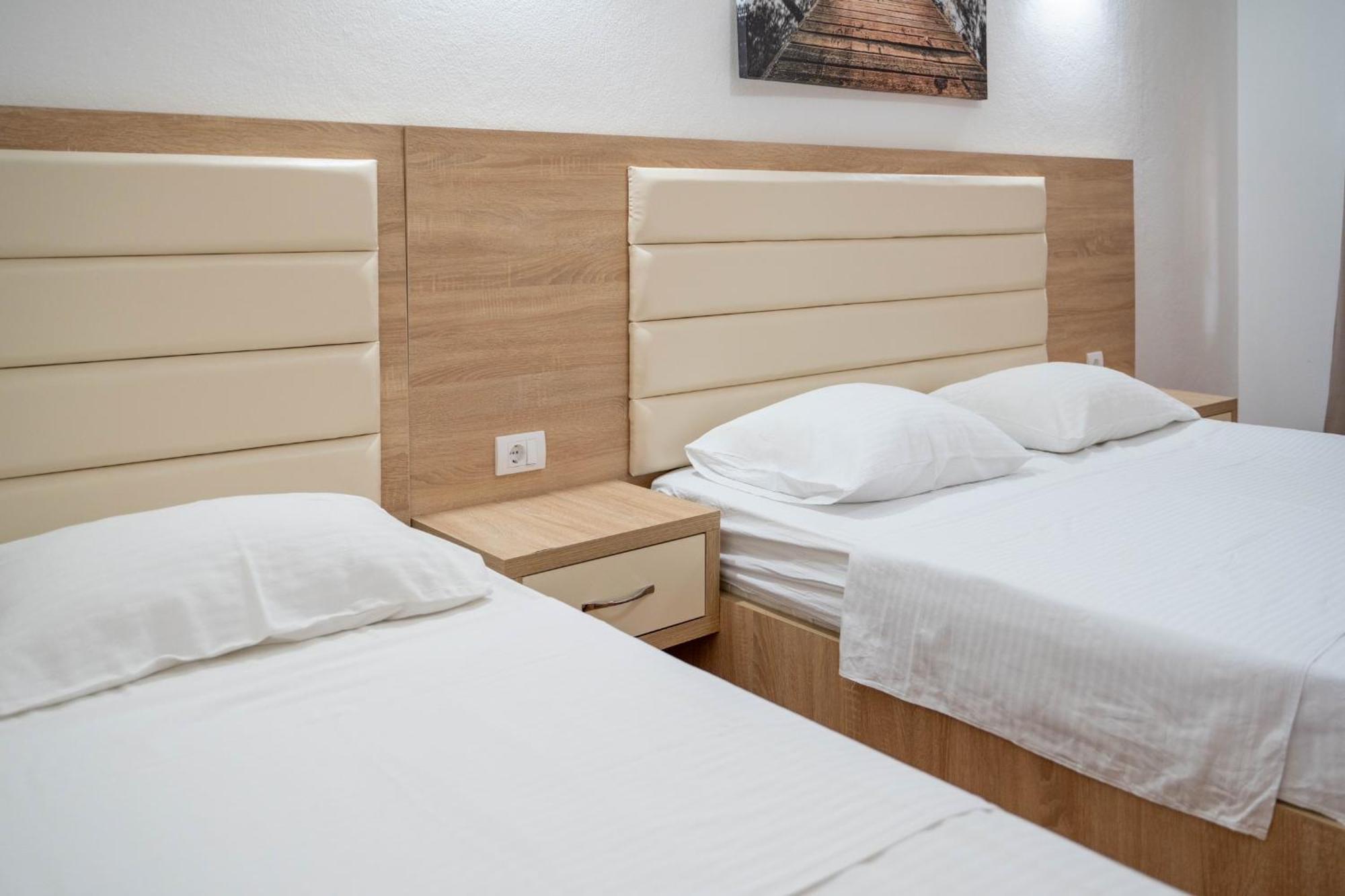 Apartments Rudaj Ulcinj Esterno foto